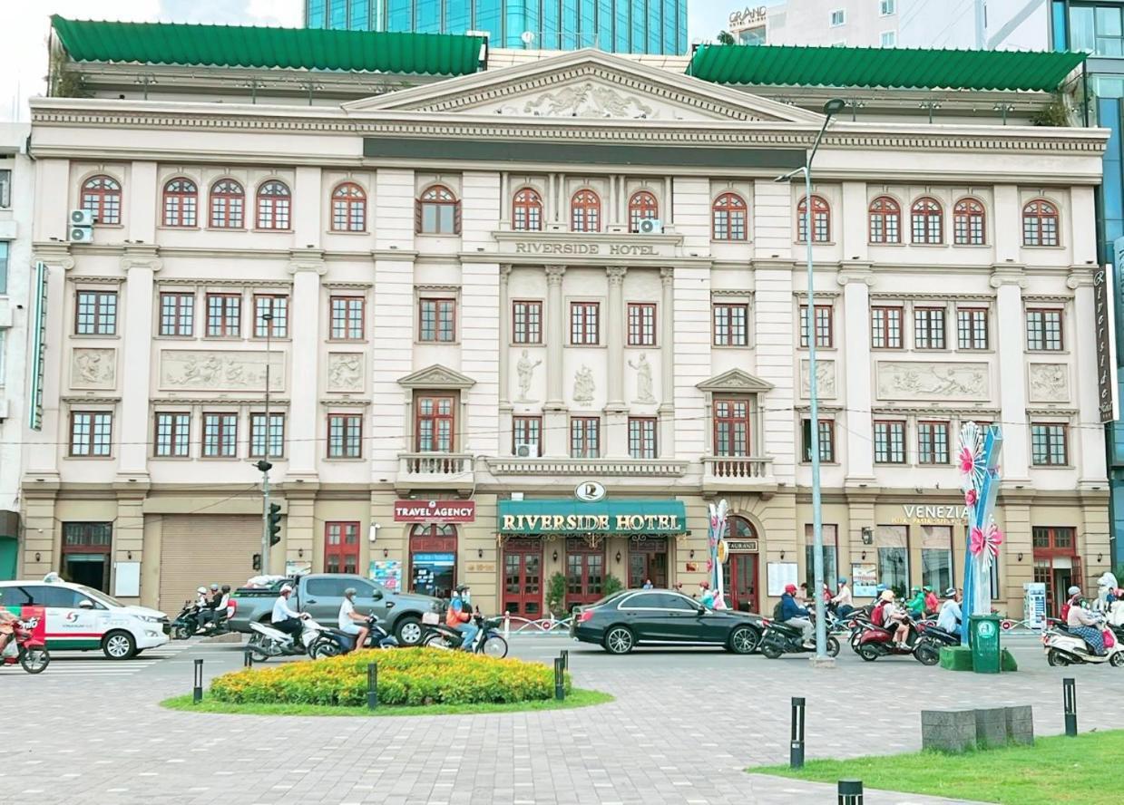 Riverside Sài Gòn 3*